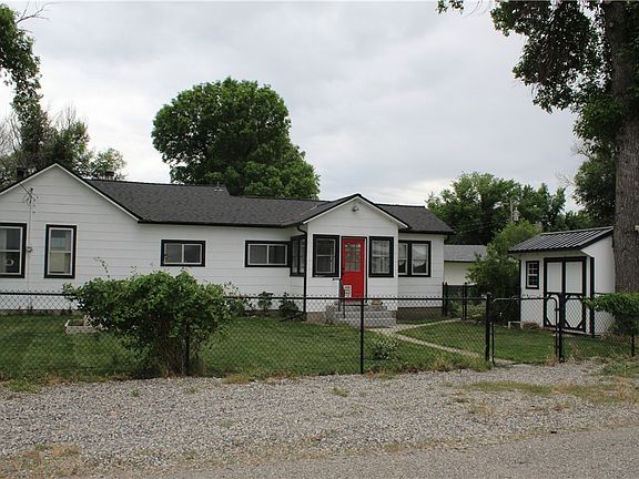3rd image of 306 2nd St