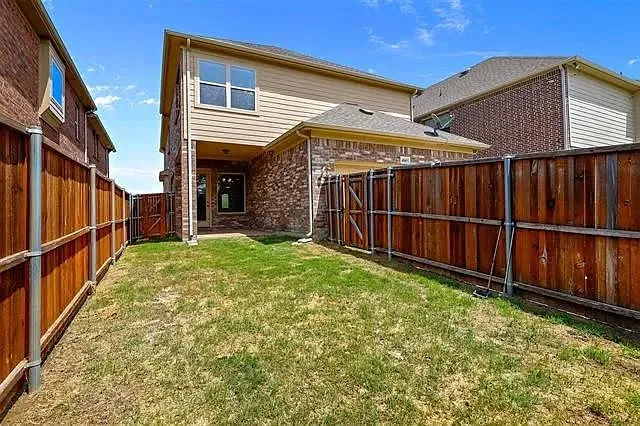 4849 Empire Way — Photo 25