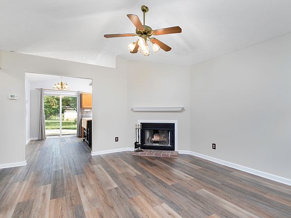 3rd image of 848 Revere Run Dr