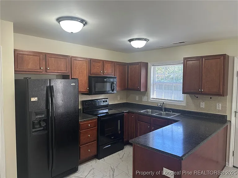5724 Crepe Myrtle Dr — Photo 7