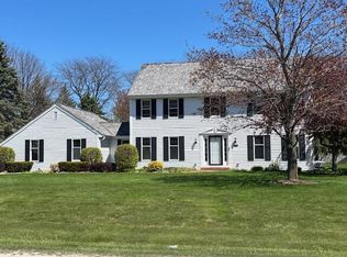 3525 Long Furrow Rd, Franksville, WI 53126