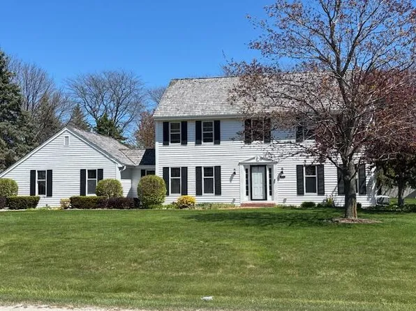 3525 Long Furrow ROAD, Franksville, WI 53126