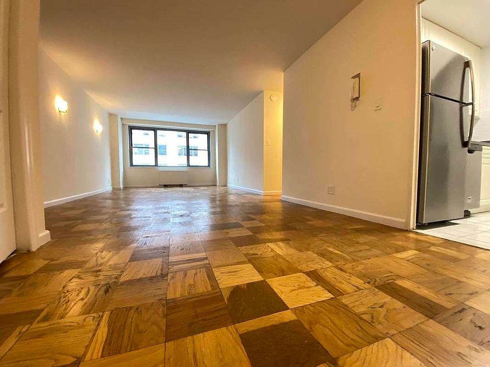 1st image of 250 E 63rd St APT 1106
