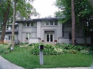 5256 N Oak Ct, Toledo, OH 43623
