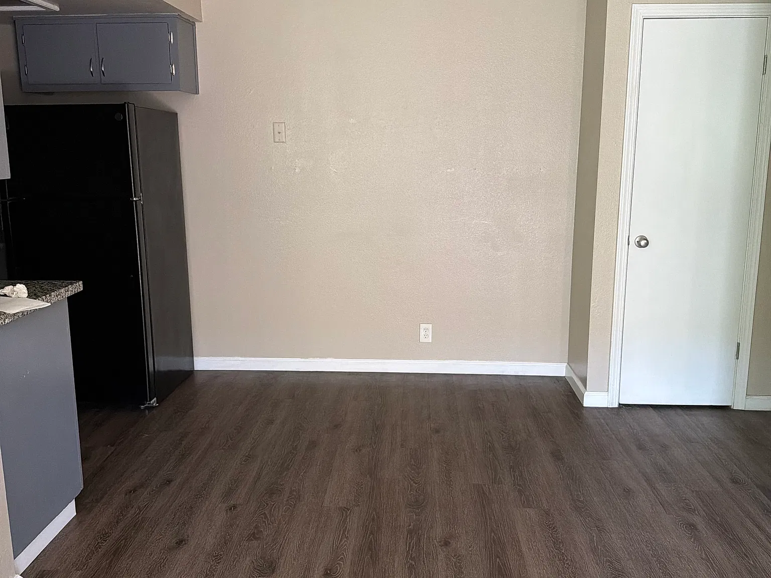 1 bed, $1,000 — Photo 4