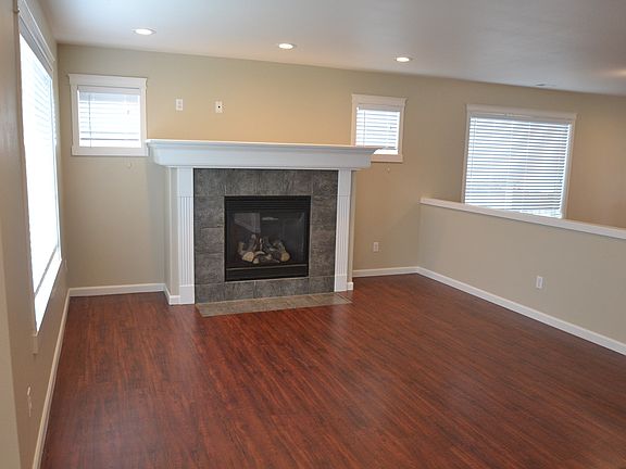 3rd image of 18408 95th Avenue Ct E