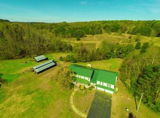 1882 Foxfire Rd, Martinsville, VA 24112