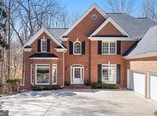 760 Valley Summit Dr, Roswell, GA 30075