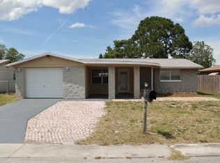 3339 Hoover Dr, Holiday, FL 34691