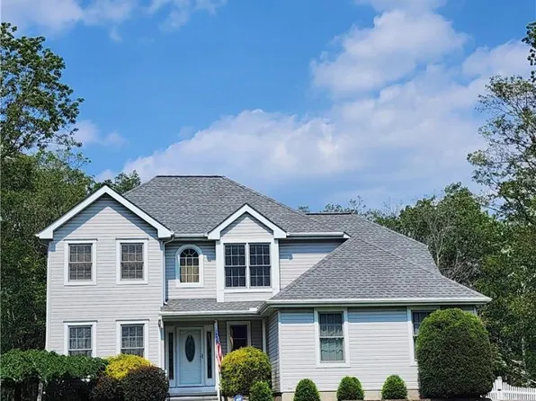 408 Sassafrass Way, Stroudsburg, PA 18360