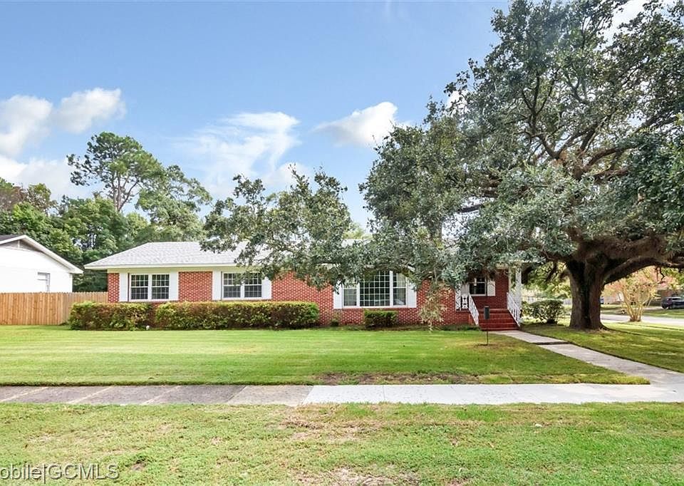 1st image of 2785 Brierwood Dr