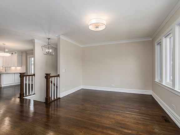 5th image of 7154 N Odell Ave