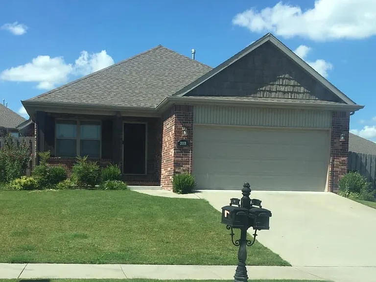 3008 W Marble Dr — Photo 1