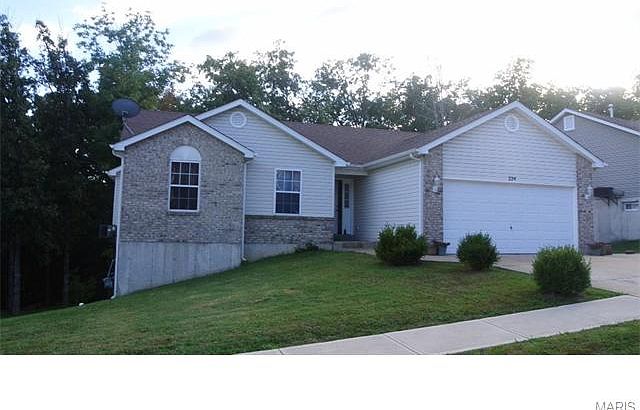 1st image of 224 Isaiah Ln