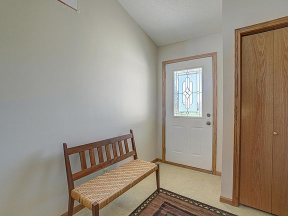 4th image of 1331 141st St
