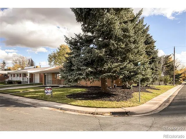 Building Photo - 5404 E Custer Pl