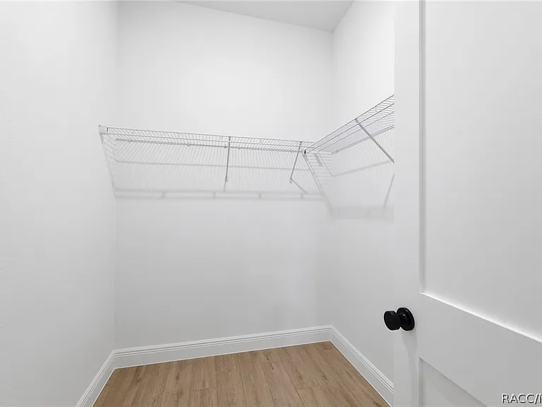 2652 W Paragon Ln — Photo 23