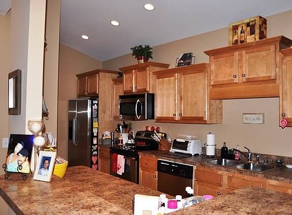 Kitchen - Black Appliance pack