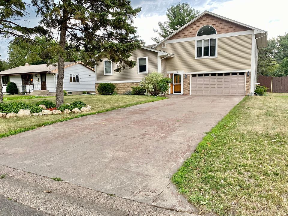 1st image of 2724 Fernwood St