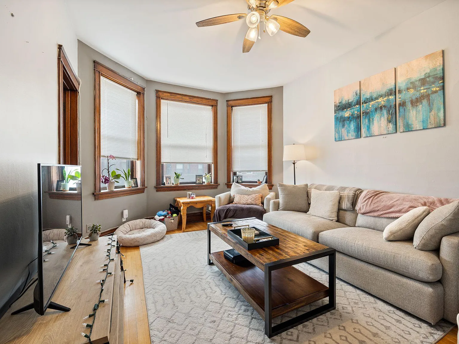2 bed, 1000 sqft, $2,650 — Photo 4