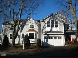 373 South St, Fairfield, CT 06824