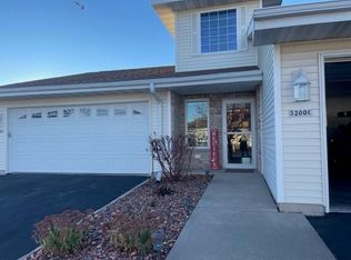 3200 White Tail Ln UNIT E, Oshkosh, WI 54904