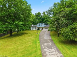 1884 Spring Valley Ave NW, Canton, OH 44708