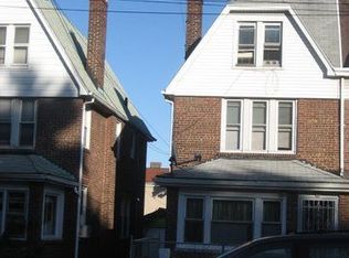 14622 Holly Ave, Flushing, NY 11355