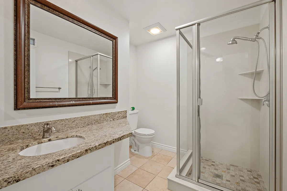2 bed, 1000 sqft, $2,995 — Photo 4