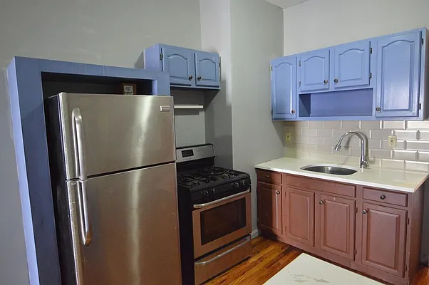 Rented by Bold New York | media 6