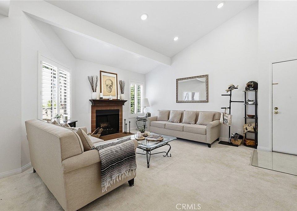 1st image of 18408 Hatteras St Unit 14
