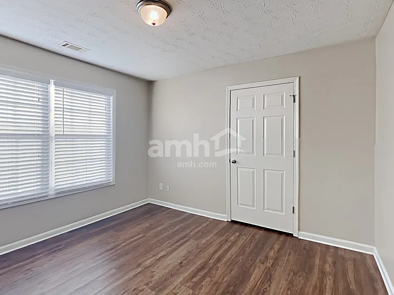 1558 Great Shoals Cir — Photo 19