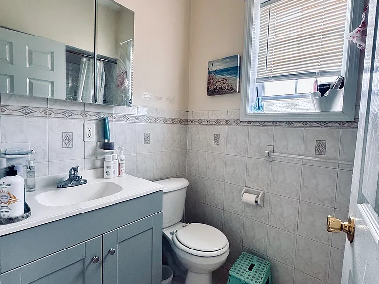 226 Linden Ave #3L — Photo 5