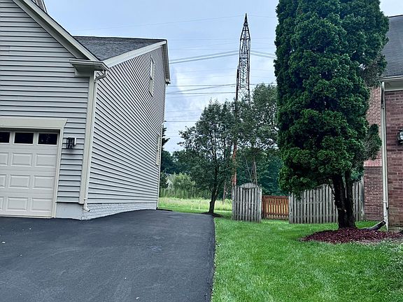 4th image of 14303 Compton Village Dr
