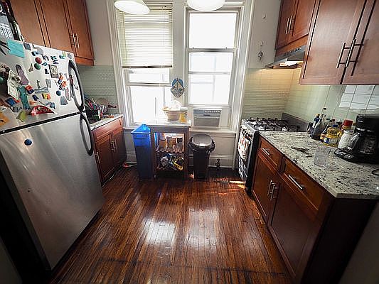 4th image of 3431 43rd St #2B