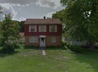 4451 S Nicholson Ave, Saint Francis, WI 53235