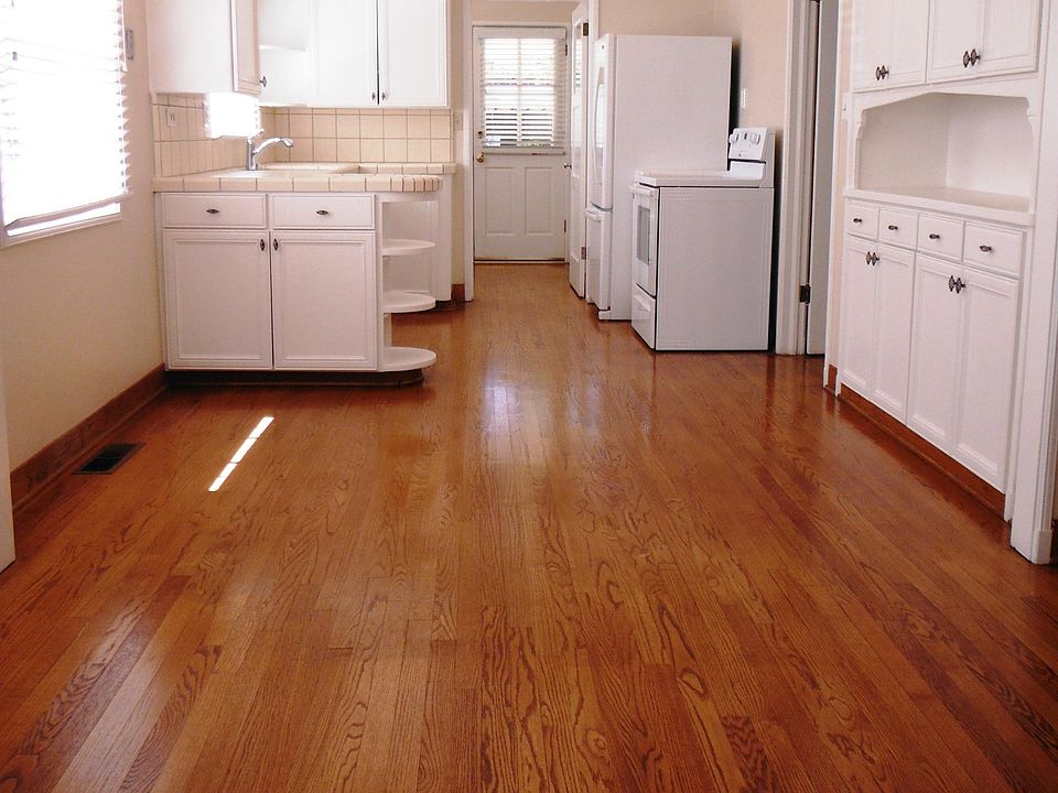 1st image of 1175 Carolyn Ave
