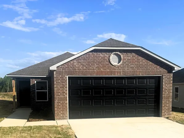 7009 Potomac Trl, Bauxite, AR 72011
