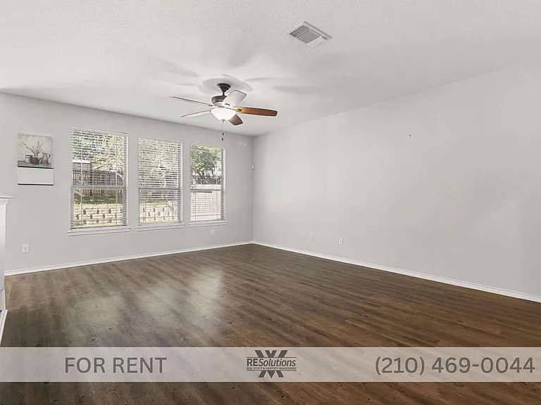 939 Spello Cir — Photo 10