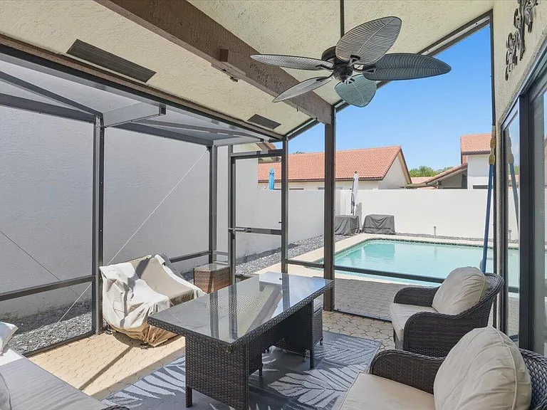 21583 Villa Nova Dr — Photo 43