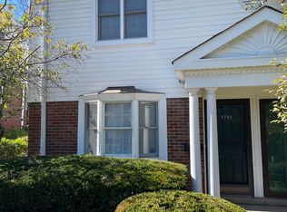 1761 High School Dr, Saint Louis, MO 63144