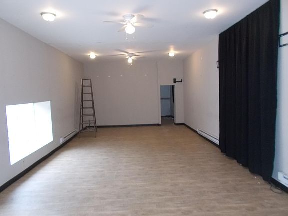4th image of 2 S Harrison St Floor 1