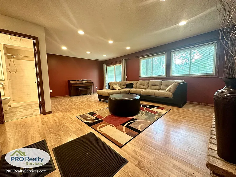 13350 Timber Crest Dr N — Photo 12