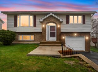 78 Brookfield Ave, Halifax, NS B2V 2S5
