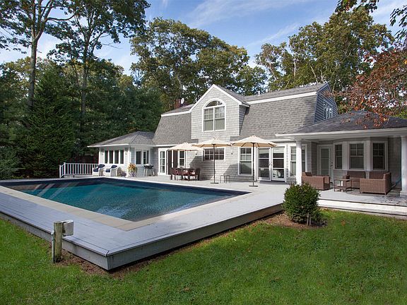 2nd image of 9 Foxcroft Ln