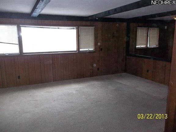 5th image of 3776 Bridgeview Dr