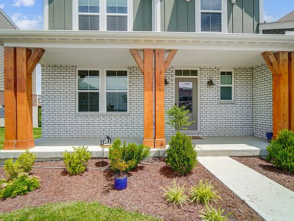 3rd image of 1312 Parkridge Dr