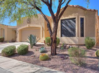 710 W Shadow Wood St, Green Valley, AZ 85614