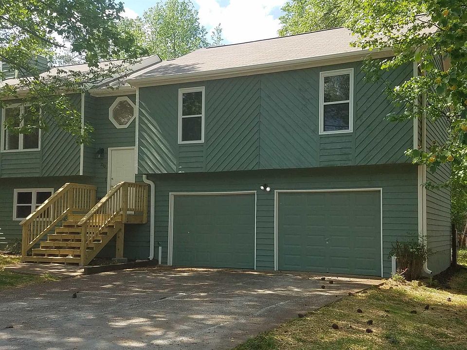 1st image of 240 Canterbury Ln