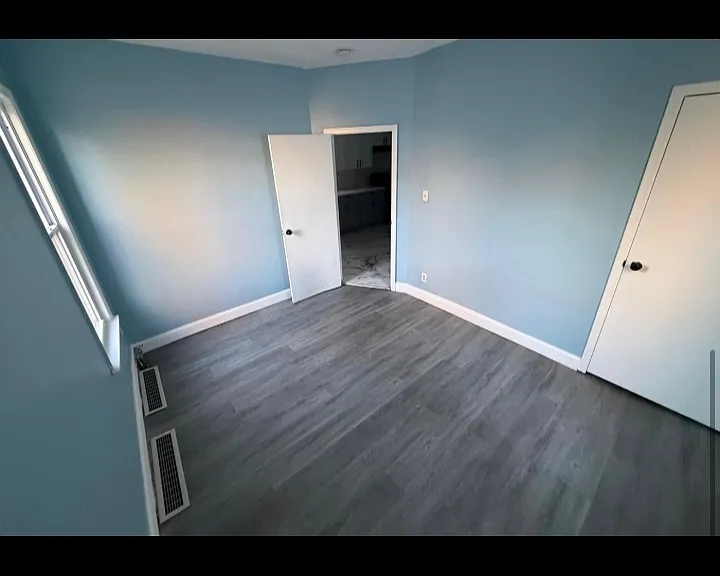 106 N Munn Ave #3L — Photo 2